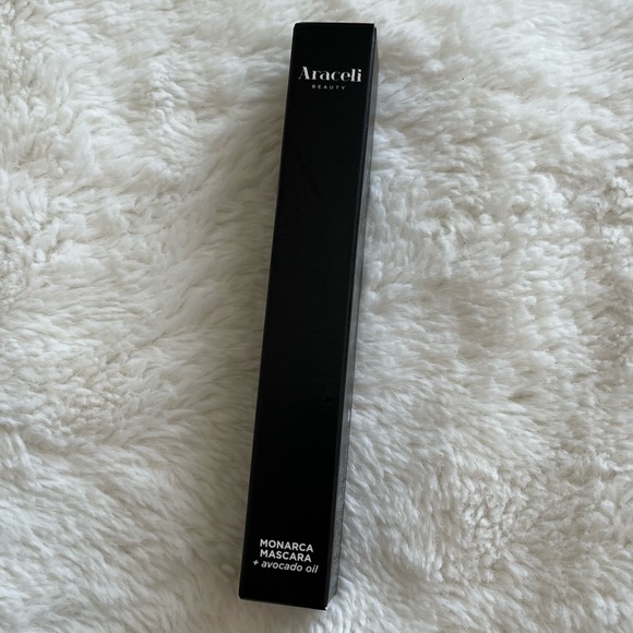 Monarca Mascara in Black - Picture 2 of 3